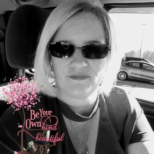 Meet your Posher, Lilly